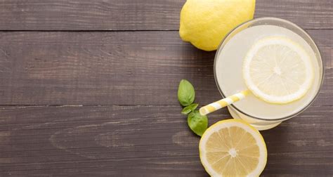 In the worst case, you could be convinced that a real issue isn't something to worry about. How Long Can You Keep Lemon Slices in Water? | Our ...