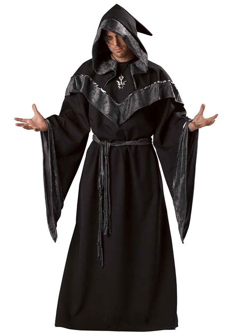 Guy In Dark Sorcerer Costume