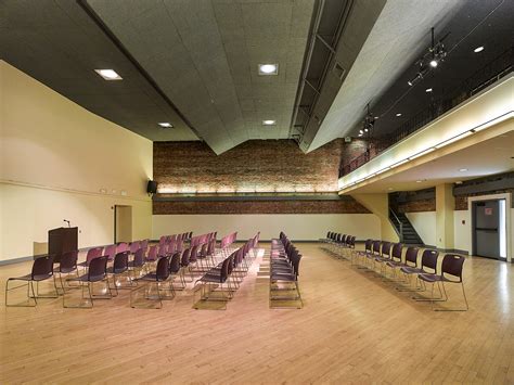 » Auditorium