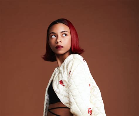 Ravyn Lenae Gives Us The Free Room To Find Ourselves