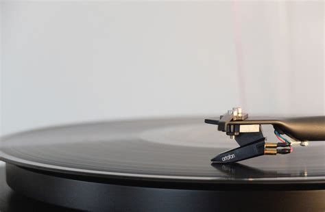 Best Vinyl Record Player 2019 Buyers Guide Tips