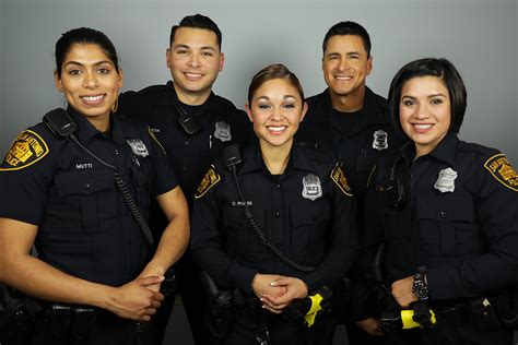 Sapd Officers2 Sapd Careers