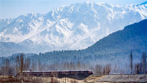 Kashmir Train Journey With Just Rs 20 Banihal To Srinagar Travel