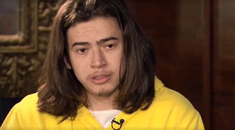 Whindersson nunes batista (born 5 january 1995) is a brazilian comedian, singer, and youtuber known for his comedy videos since 2013. Whindersson Nunes quebra protocolo da Globo e surge ao ...