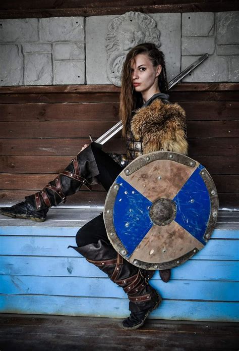 A Beautiful Woman And A Big Sword What Could Go Worng Viking Warrior