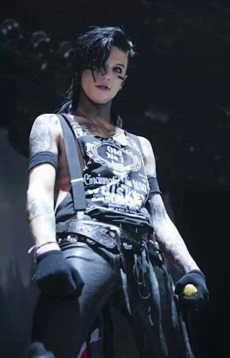 He is the founder and lead vocalist of rock band black veil brides, and is its only remaining original member. Pin by Scarlett Rose on Andy biersack (With images ...