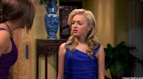 Peyton List Skai Jackson Disneys Jessie Star Wars Images