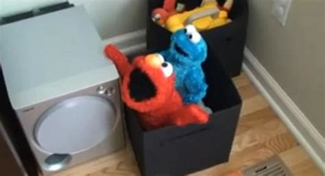 Elmo And Cookie Monster Heat Up ‘sesame Street’ [video]