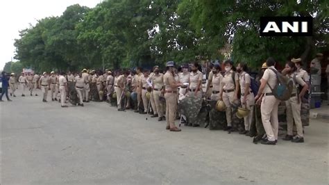 Mumbai Police Deploy 5500 Personnel To Ensure Law And Order As Rebel Mlas Return