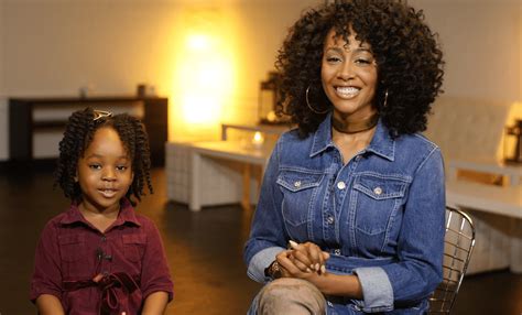 Watch As Luke Cage Star Simone Missick Gets Grilled By A 4 Year Old