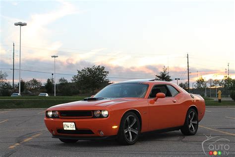 2014 Dodge Challenger Rt Shaker Review Editors Review