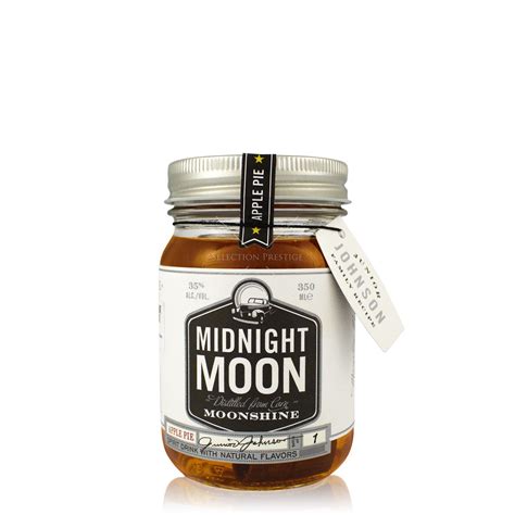 An apple flavored fall spiced adult cocktail with apple cider & juice along with a mix of that's a great idea, a thanksgiving cocktail! Midnight Moon Moonshine Apple Pie 0.35L (35% Vol ...