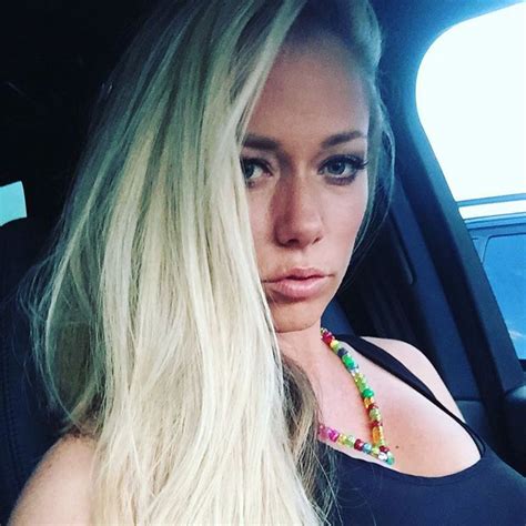 Pictures Of Kendra Wilkinson