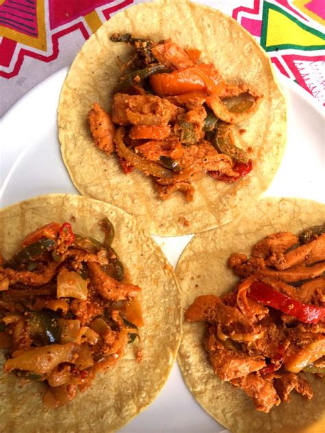 Easy Mexican Chicken Fajitas Recipe Melanie Cooks