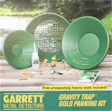 Minelab pro gold premium panning kit. Gold Pans, Gold Panning Kits, Gold Snuffer Bottles