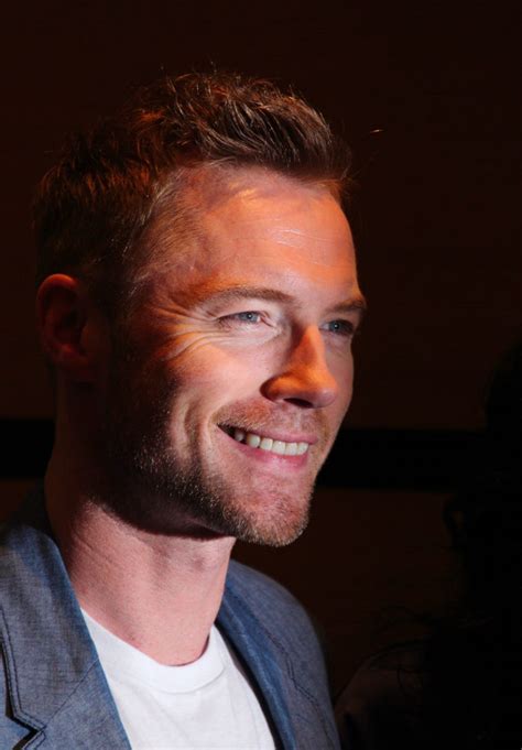[listen] Top 5 Facts About Ronan Keating Smile 90 4fm