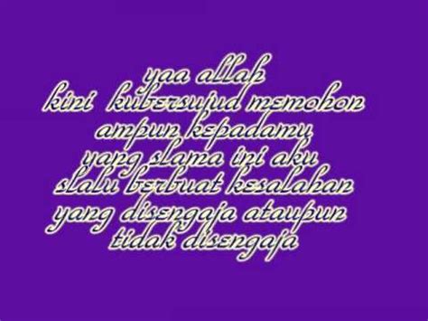 Saat berdoa, mama dan keluarga masuk dalam hubungan yang hidup dengan allah. Doa Keselamatan Untuk Keluarga - Kumpulan Doa