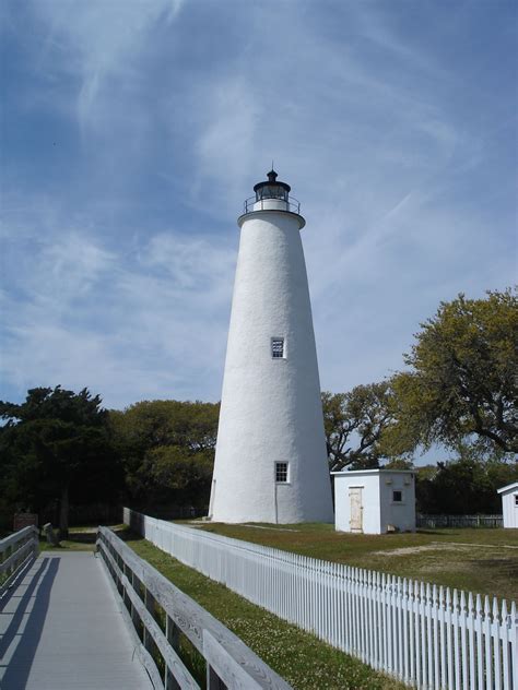 Ocracoke Island Lighthouse Ocracoke Nc Best Vacation Spots Best Vacations North Carolina