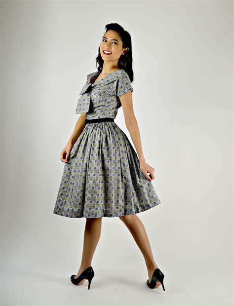 vintage 50s grey dress 1950s day dress pat hartly size small cotton swing dress retro