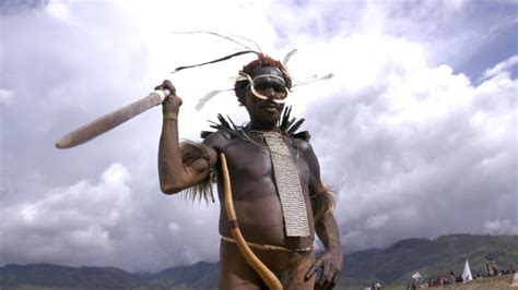 Perang Di Lembah Baliem Upaya Mempertahankan Tradisi Di Papua Bbc News Indonesia