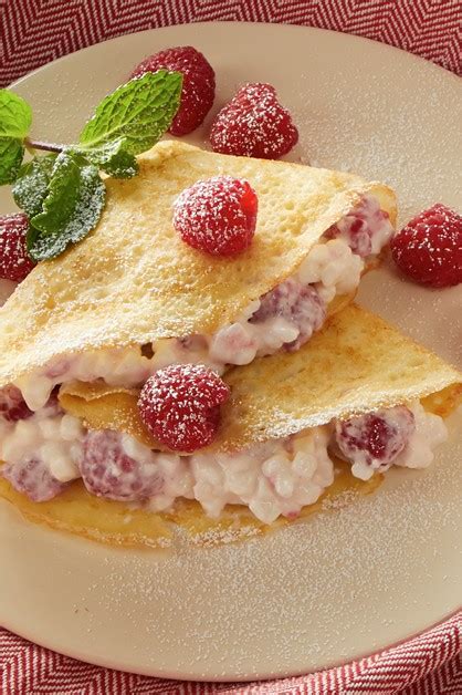 Easy Delicious Daisy Crepes Daisy Brand Sour Cream Cottage Cheese