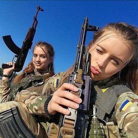 ukrainian soldiers 🇺🇦 military combat female marines military girl