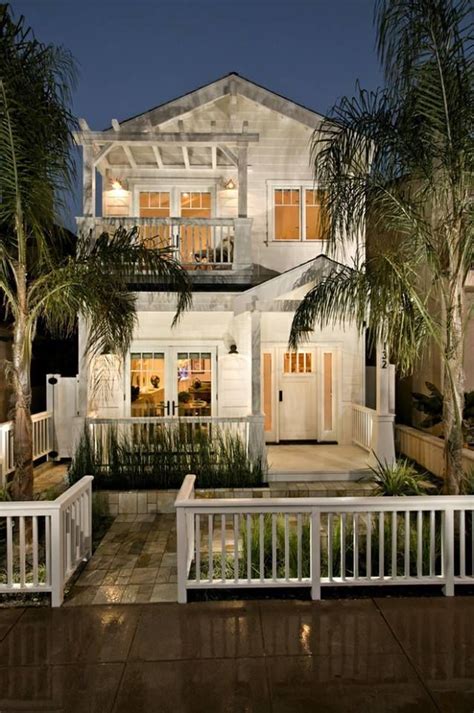 22 Aesthetic Beach Homes Amazing Concept