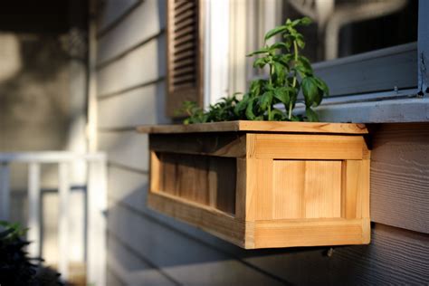 4.2 out of 5 stars. How to Build a Window Planter Box From Cedar - Make or ...