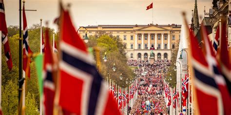 La Festa Nazionale Norvegese Il 17 Maggio Il Giorno Della