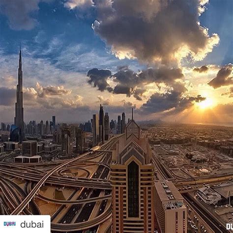 Repost Dubai Dubai One Last Sunset Remains In 2015 Photo Credit