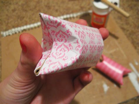 Cool toilet paper roll crafts you need to see! DIY Candy Holder From A Toilet Paper Roll | Make Something ...