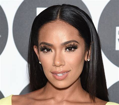 Erica Mena Breaks The Internet And Poses Topless Check Out Her Racy