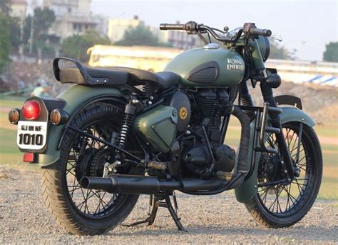 Royal Enfield Classic 500 Battle Green Edition By Parpin S Garage