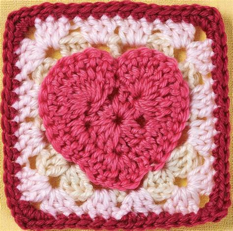 Heart motif granny square Crochet Pattern