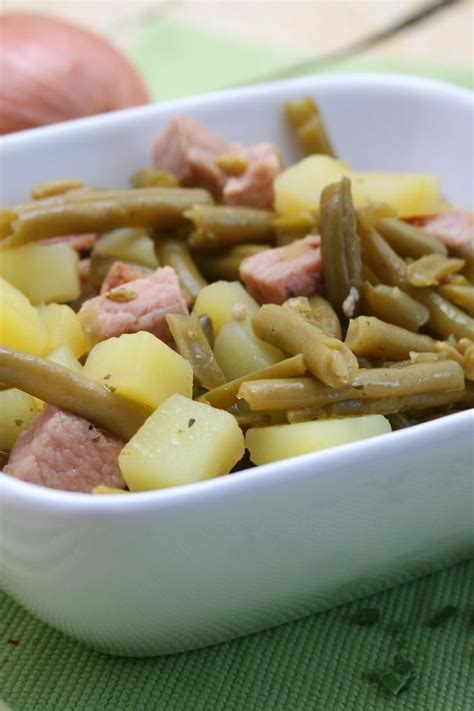Your looks and texture are gonna change but big deal. Slow Cooker Green Beans, Ham and Potatoes | Savory ...