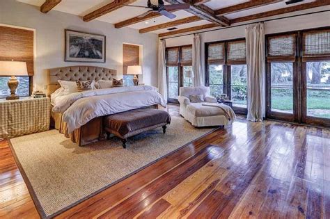 280 Master Bedroom With Hardwood Floors For 2018