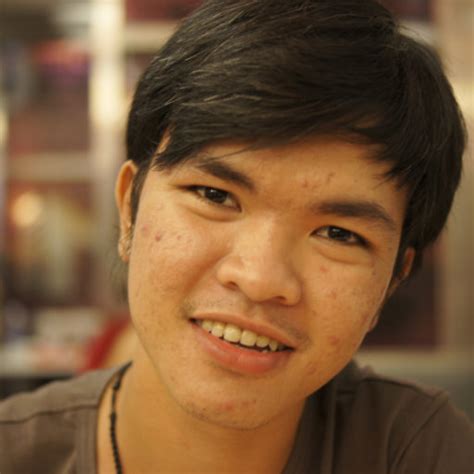 Trước đó, hôm 18/5, anh chia sẻ trên trang cá nhân: Hoang Phuc DANG | Bachelor of Engineering | Queensland ...