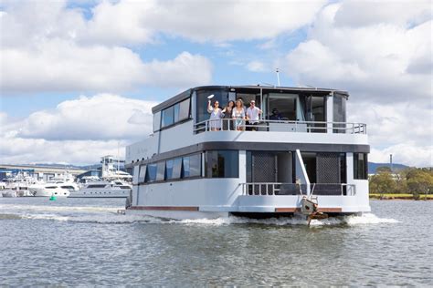 9 Amazing Houseboats You Can Rent In Queensland Queensland