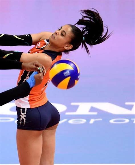 Winifer Fernandez Super Hot And Superstar Volleyball Player From Dominican Sports Park