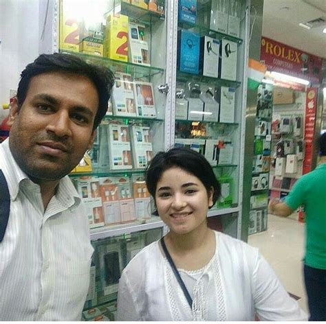 Pin By Suraj Prakash On Cute Zaira Zaira Wasim India Beauty Beauty