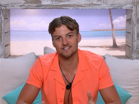 Love Island Aj Talks Up Nice Guy Hugo After Villa Exit Media Mole