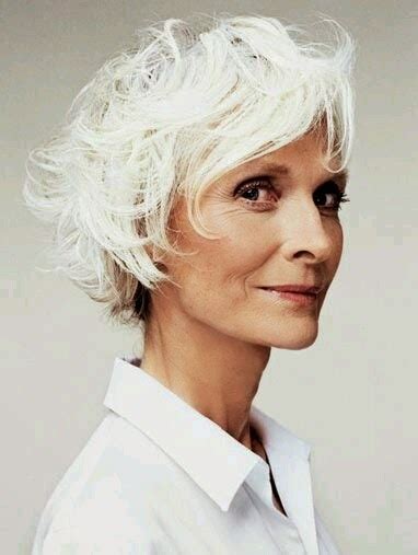 As one professional model, maye musk, put it, why didn't i do this 10 years ago? Kentucky Fashion by Pamela Owen: Gray Hair Models