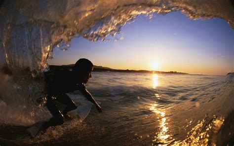 Surfing Screensavers And Wallpaper 68 Images