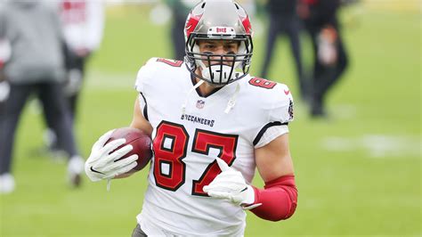 Rob Gronkowski The Truth About The Buccaneers Tight End