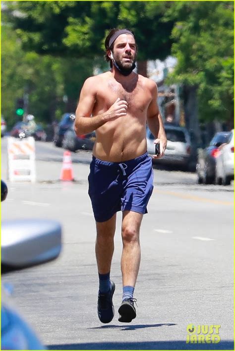 Zachary Quinto Goes Shirtless For A Run In L A Photo 4472052