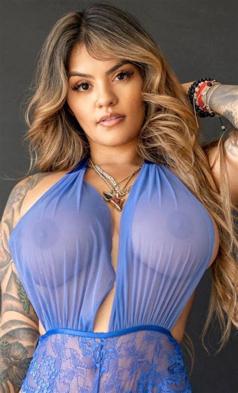 File Tiff Villagomez Boobpedia Encyclopedia Of Big Boobs