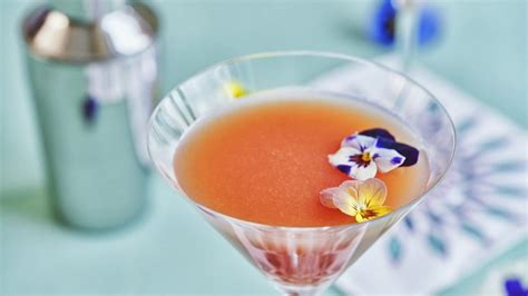 9 cocktail recipes to try out while staying self quarantined