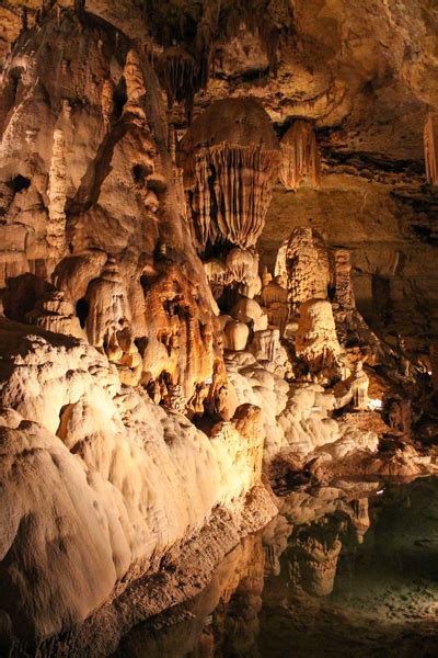 Tips For Visiting The Natural Bridge Caverns Live Love Local