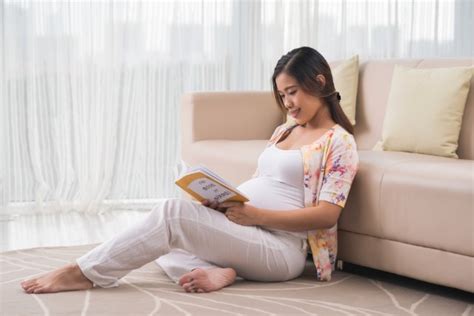 What To Know About Vaginal Discharge During Pregnancy