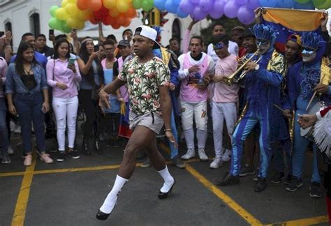 Decenas De Miles Celebraron El Día De Orgullo Gay A Nivel Mundial